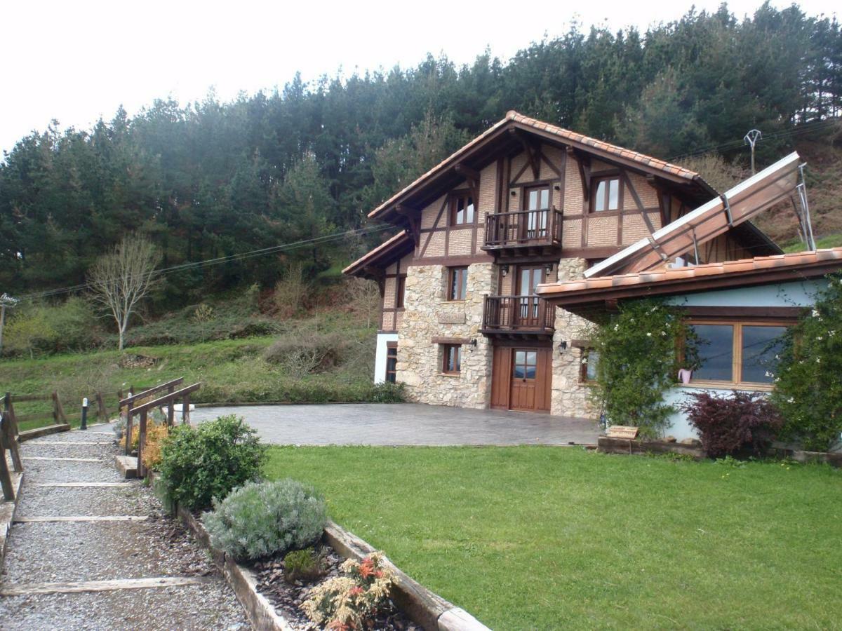 Casa Rural Ogono Mendi Еланчове Екстериор снимка
